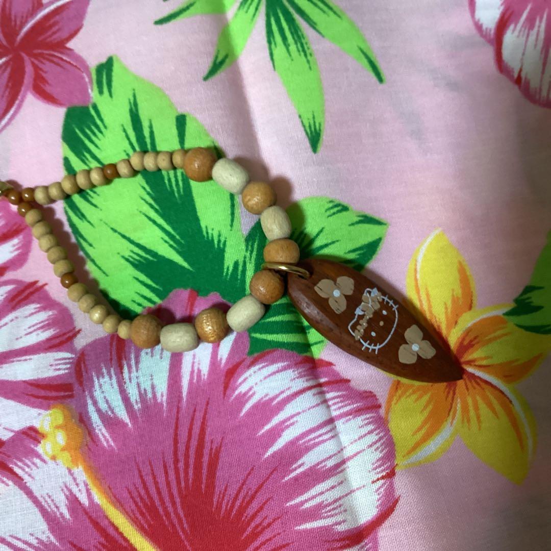 3345ハローキティVivitix ストラップウッドビーズ