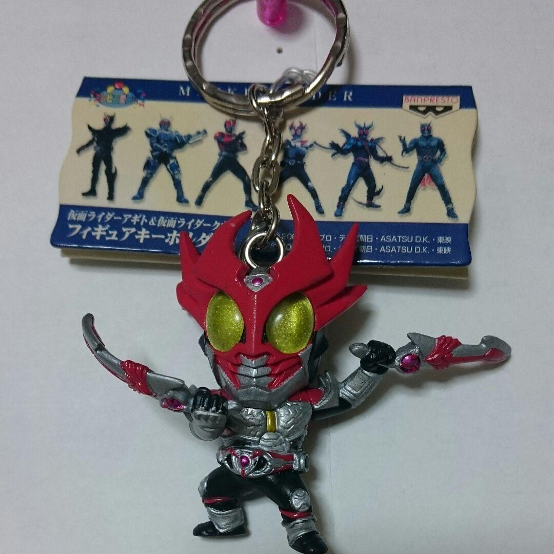 仮面ライダークウガ&アギト フィギュアキーホルダー5種セット - メルカリ