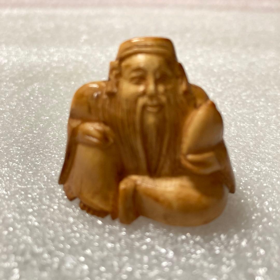 極上天然素材　寿老人彫刻　根付　提げ物 根付(七福神：寿老人)(本黄楊・柘植) : EI-Trade Store - 通販 - Yahoo