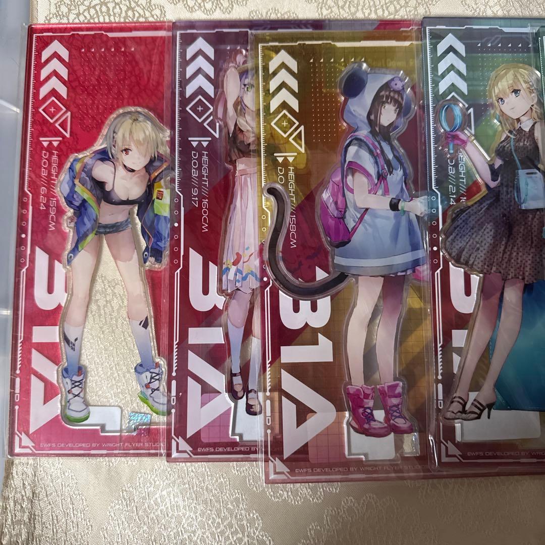 ヘブンバーンズレッド アトレ アクリルスタンド