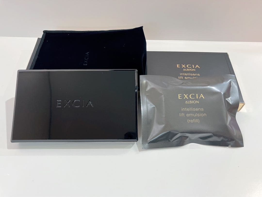 アルビオン エクシア アンテリサンスリフトエマルジョン NA201