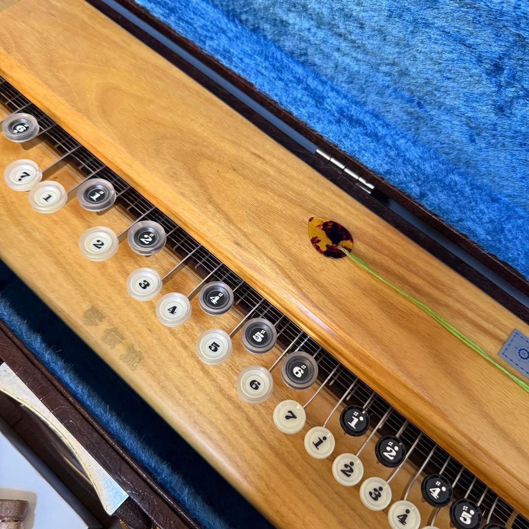 極美品 琴伝流 大和 ハードケース 鍵付き 付属品多数 ピック - メルカリ