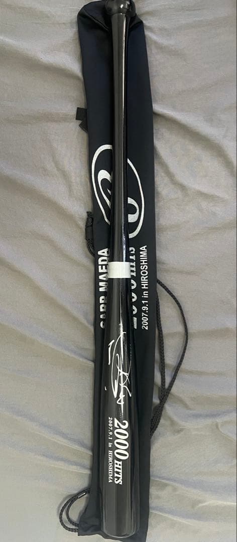 前田智徳2000本サイン入り記念バット Yahoo!オークション -「前田 バット」の落札相場・落札価格