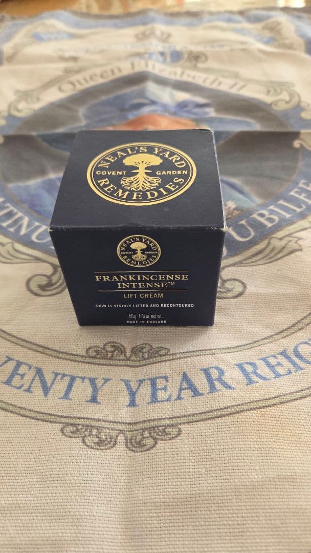 フェイスクリーム FRANKINCENSE INTENSE LIFT CREAM 50g