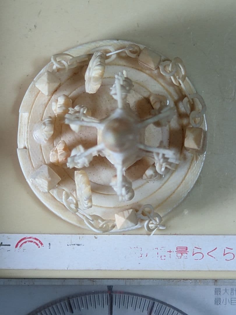 ♢中国伝統工芸美術？骨？鹿角 仏塔 極細密 6列自在 六重の塔 置物飾り