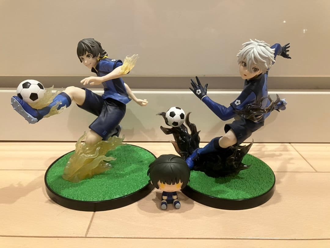 一番くじ ブルーロック 蜂楽 廻フィギュア&凪 誠士郎フィギュア　おまけ付き