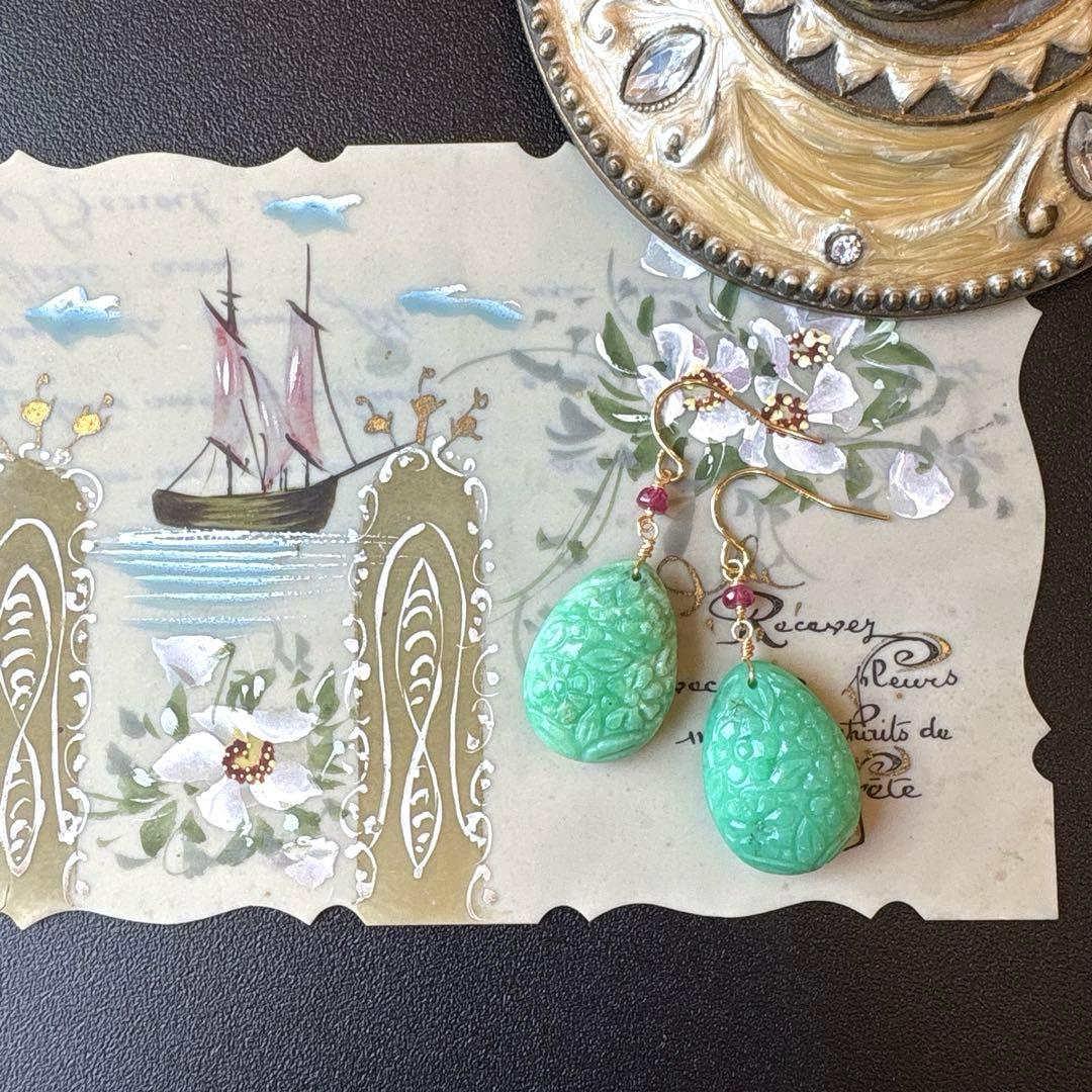 《ｔａｍａ☆彡》クリソプレーズフラワーガーデンカービング＊チャーム