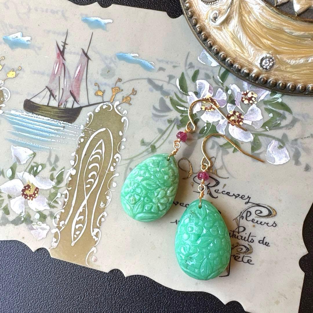 《ｔａｍａ☆彡》クリソプレーズフラワーガーデンカービング＊チャーム