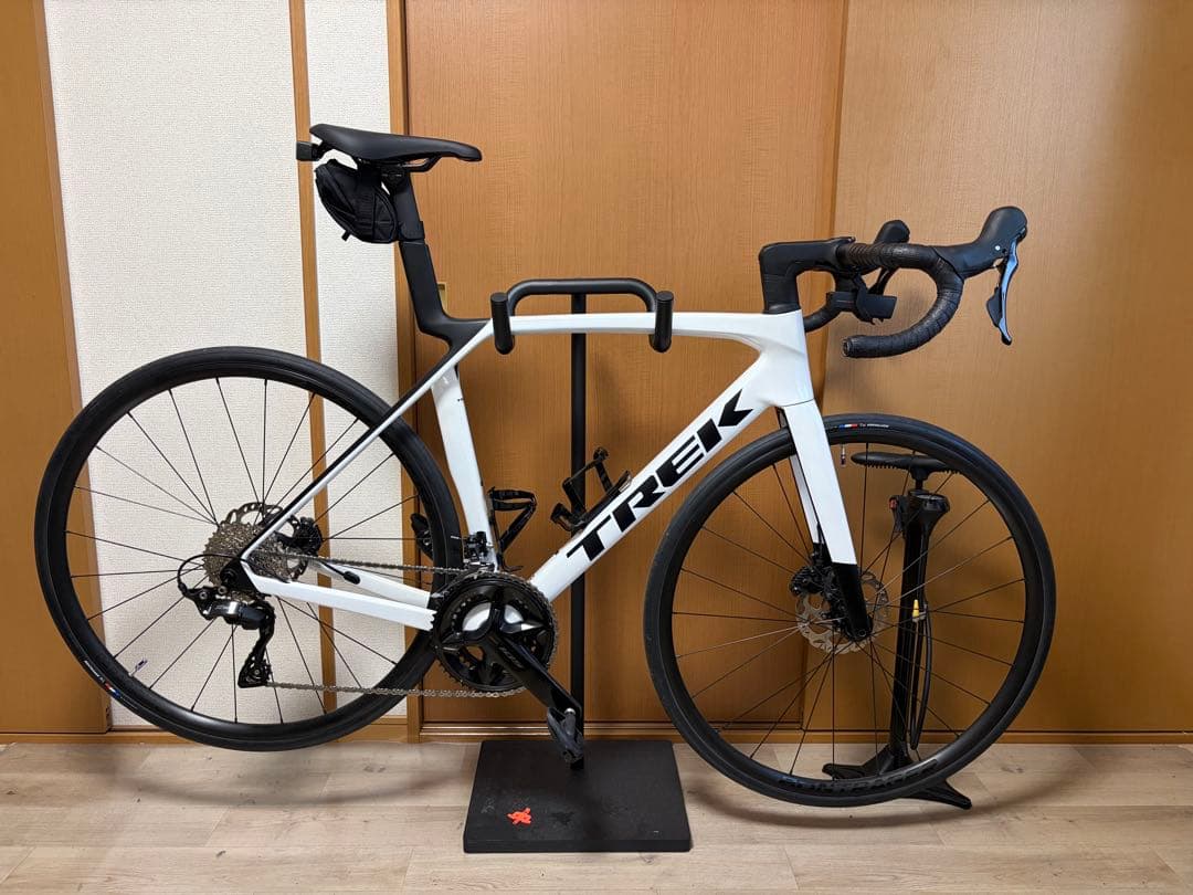 自転車本体 TREK Madone SL 5 Gen 8 Trek Madone SL5 Gen8（マドンSL5 Gen8）2026年モデル