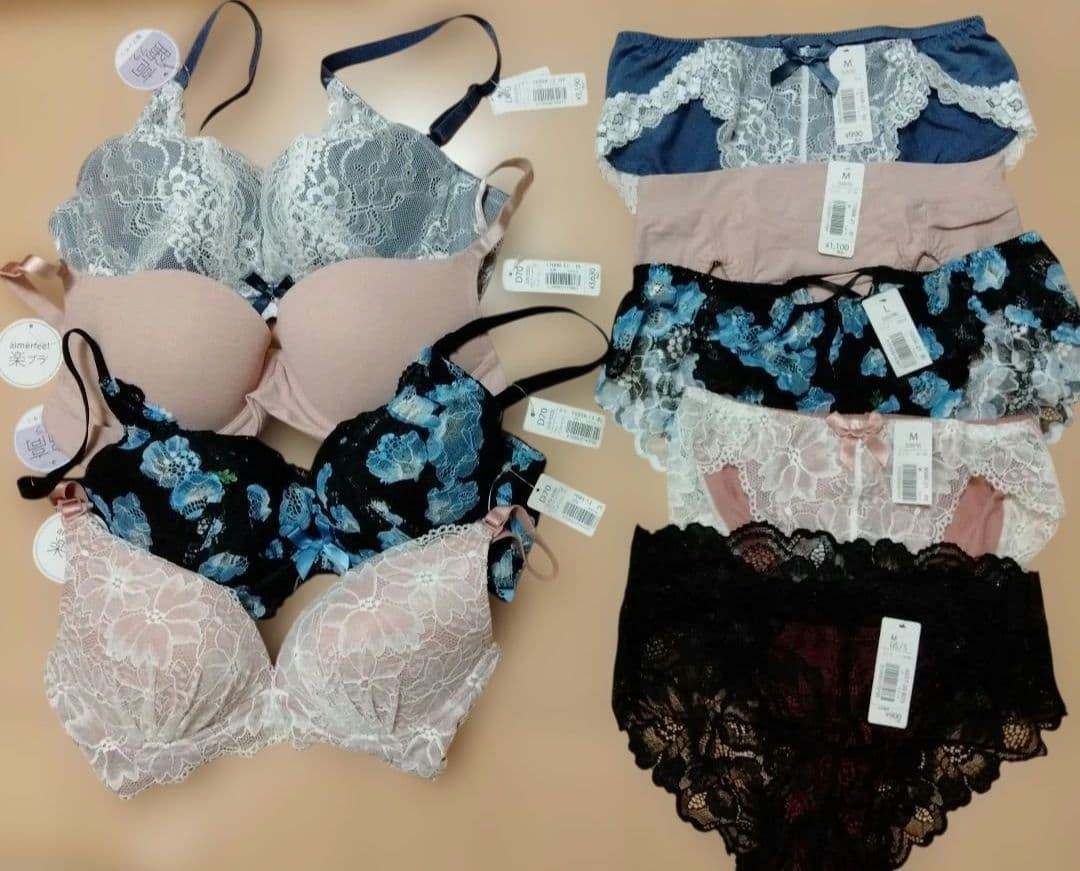 エメフィール　ブラジャー D70　ショーツ　上下セット　まとめ売り　新品タグ付き aimerfeel（エメフィール） 20%OFF 大きいサイズ ブラジャー ショーツ