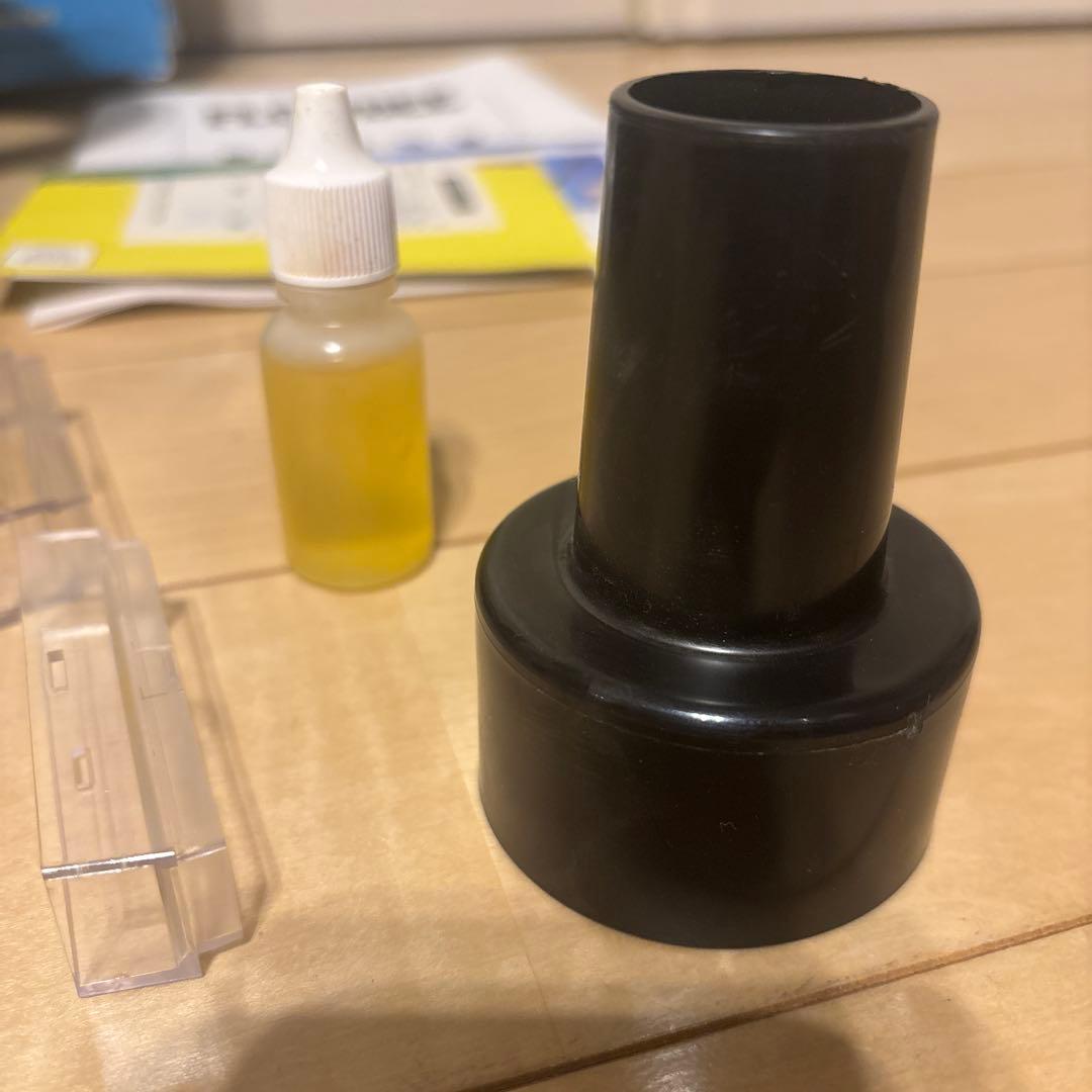 フロービー FLOWBEE 掃除機吸引式電動バリカン ホームヘアーカッター