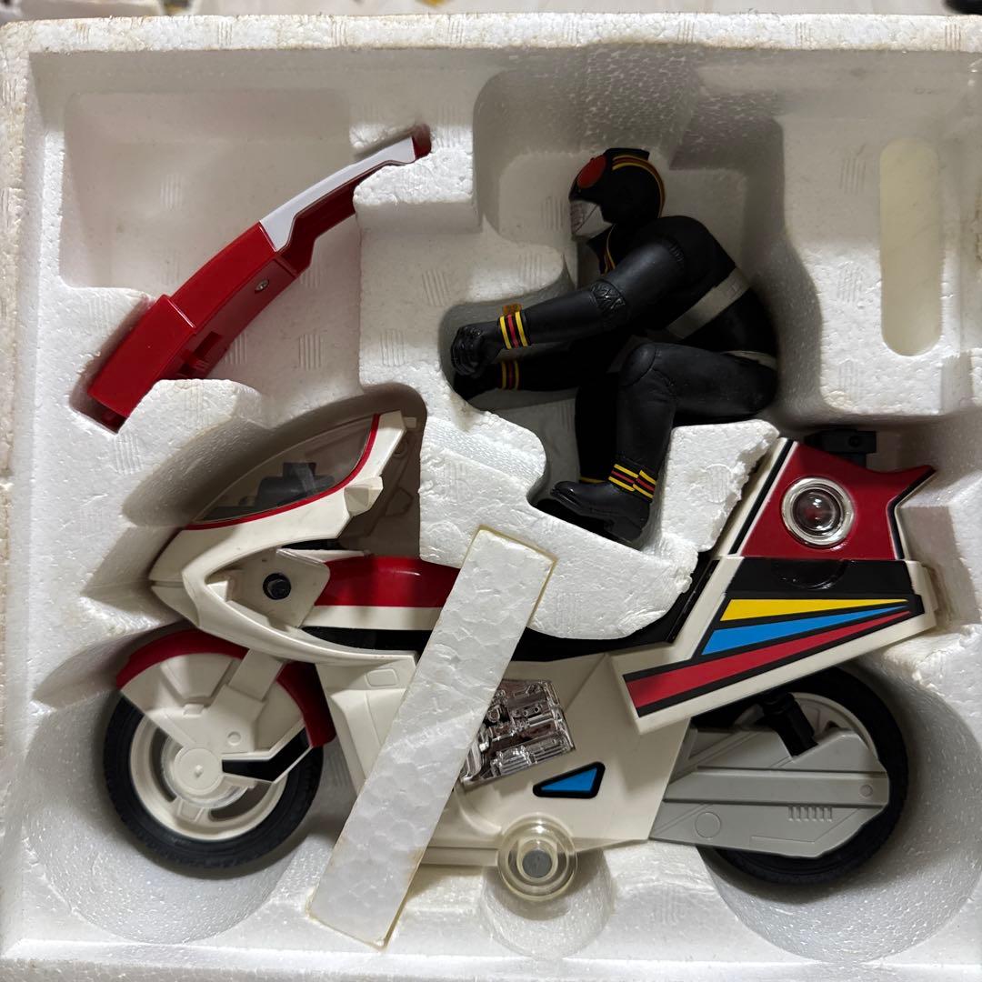 仮面ライダーBLACK テレビパワーDX ロードセクター Amazon.co.jp: バンダイ(BANDAI) 仮面ライダーBLACK S.H.Figuarts