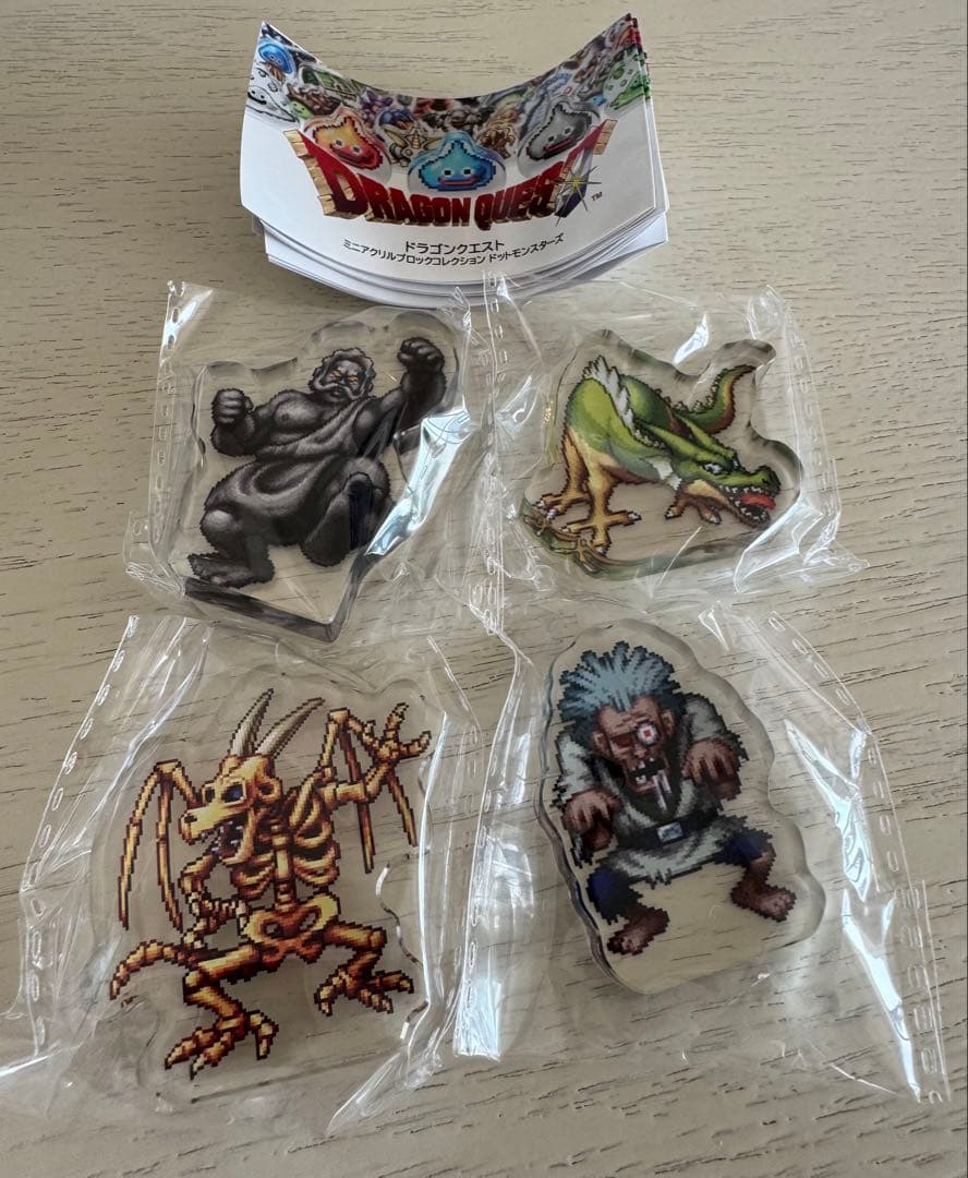 ドラゴンクエスト ミニアクリルブロックコレクション ドット