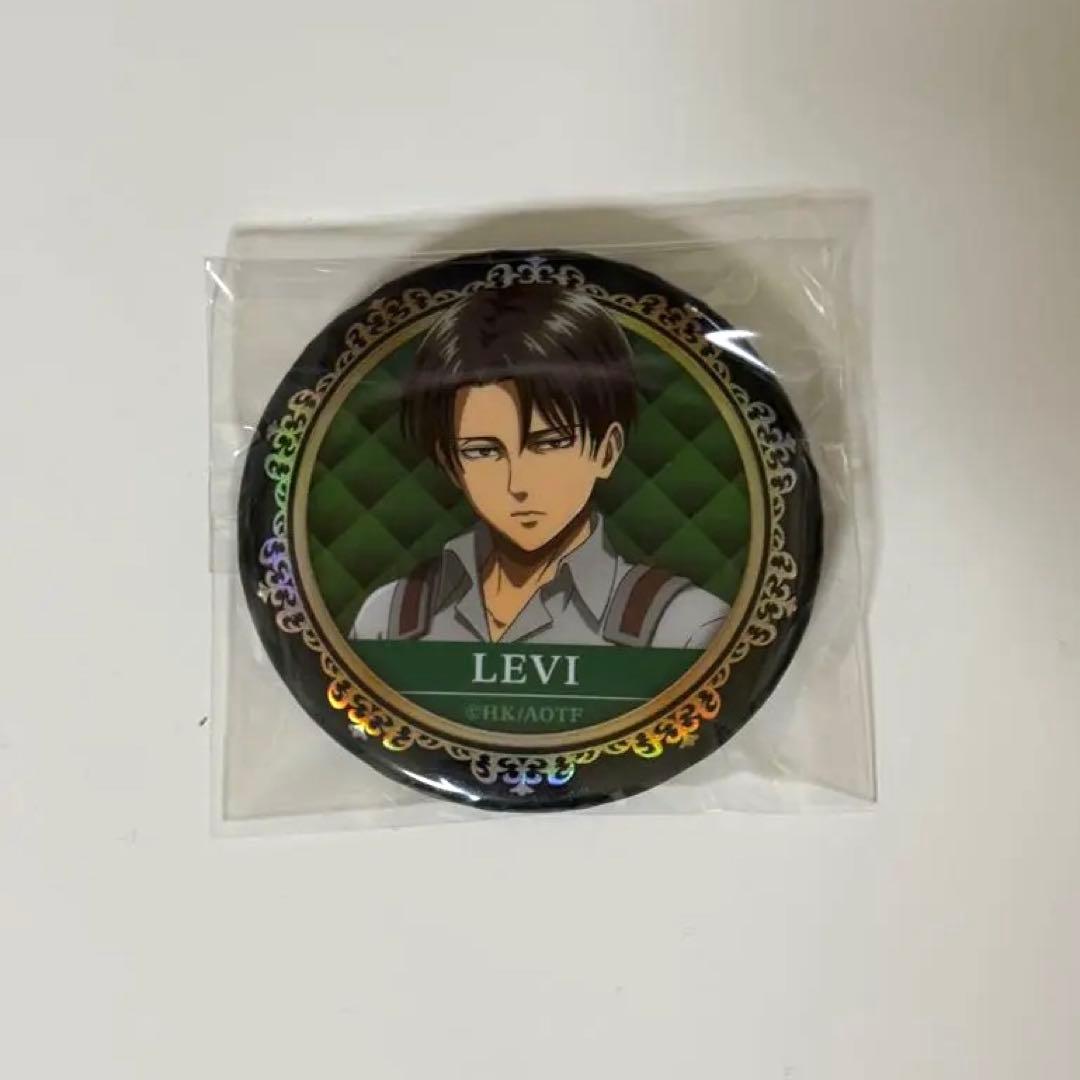 進撃の巨人 リヴァイ ホログラムキャラバッチコレクション 缶バッジ