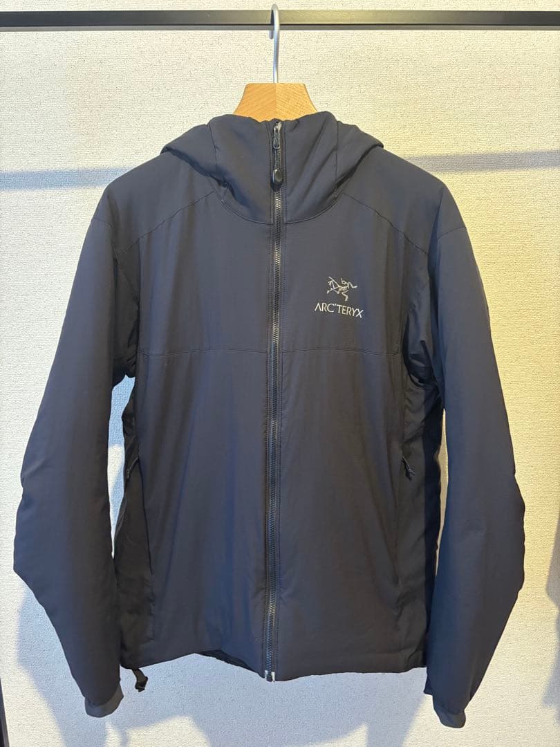 ジャケット・アウター ARC'TERYX ATOM AR hoody