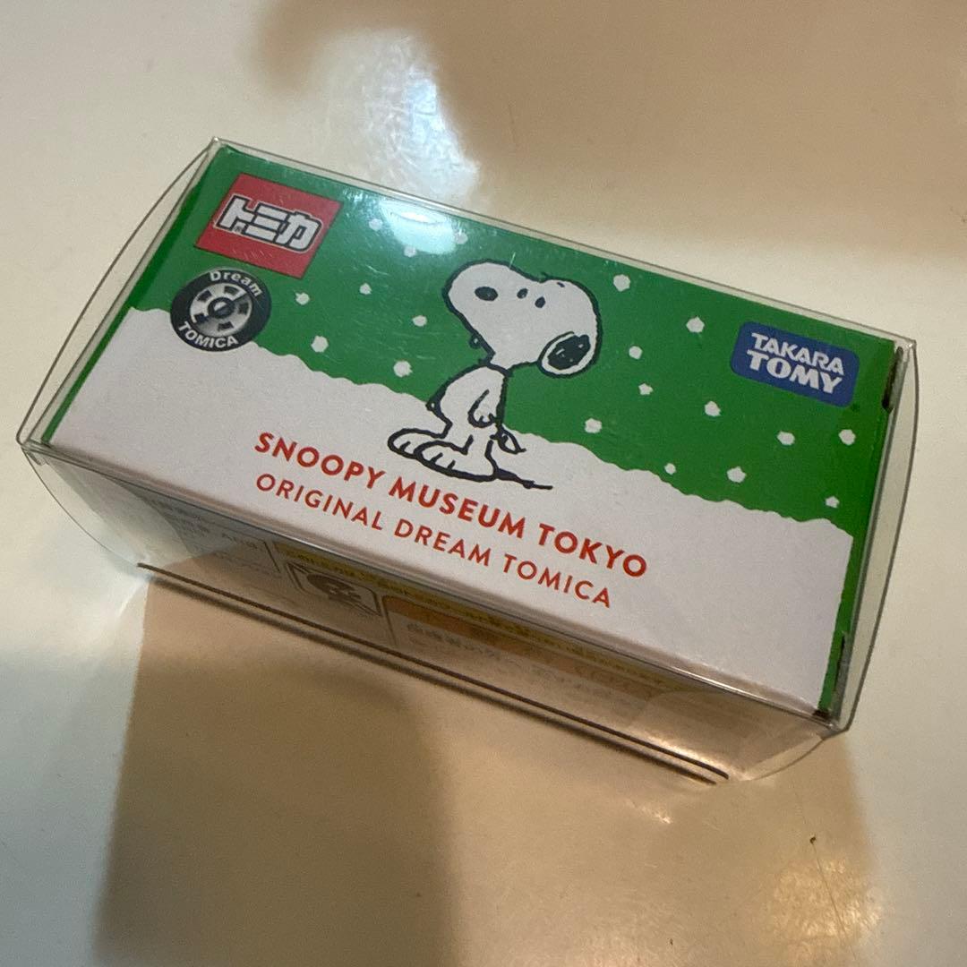【激レア・新品未開封】スヌーピー　クリスマス トミカ 六本木時代ミュージアム限定