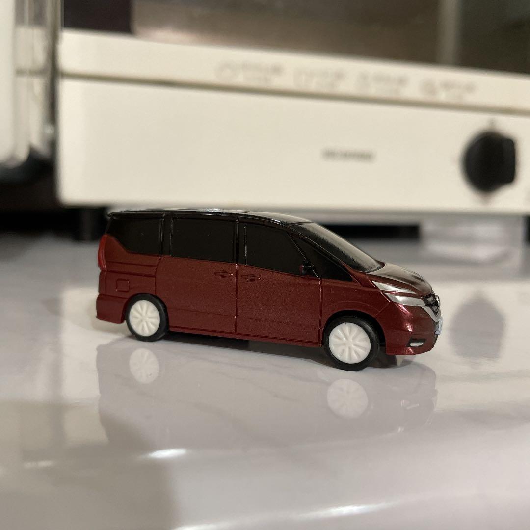 日産セレナ c27ミニカー非売品 - メルカリ