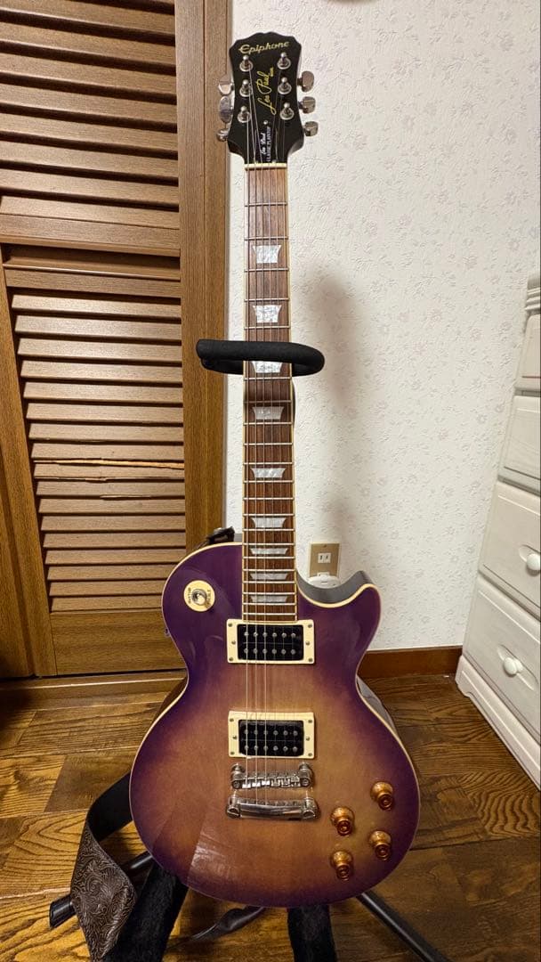 エピフォン　Epiphone レスポール classic plaintop 紫 Epiphone（エピフォン） Les Paul Modern Figured Purple Burst レス