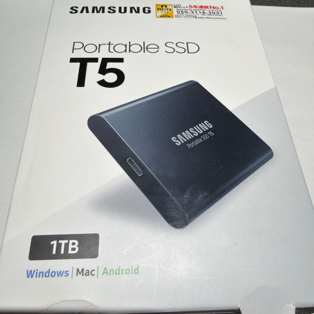 外付けハードディスク・ドライブ Samsung Portable SSD T5 1TB
