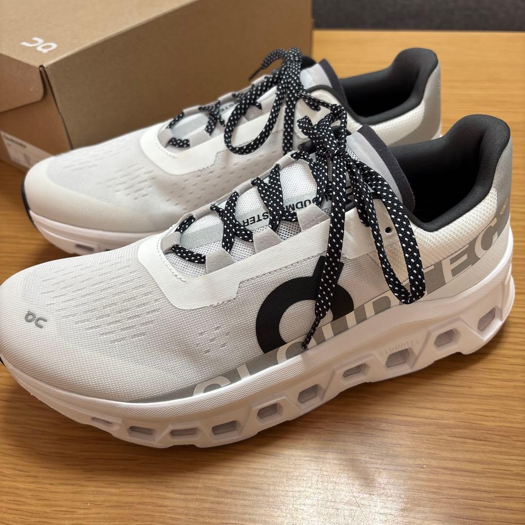 専用☆On ランニングシューズ クラウドモンスター　27.5cm