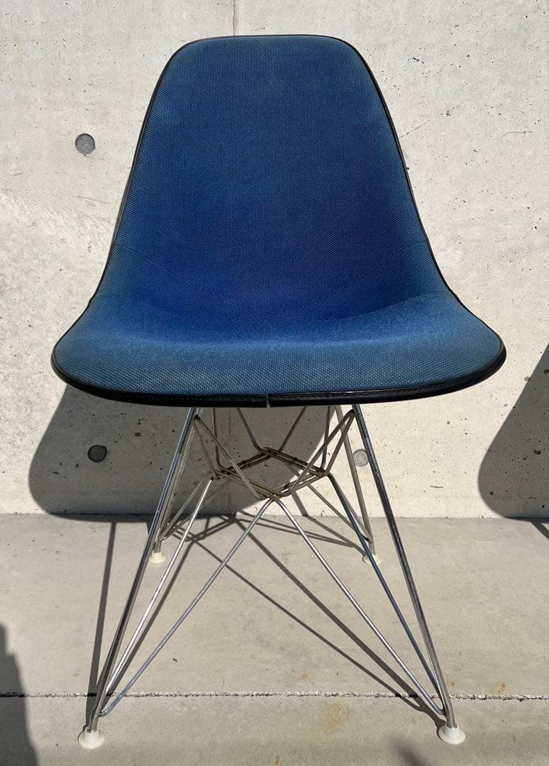 カ*ズ様 Herman Miller ハーマンミラー イームズ チェア　ロイヤル