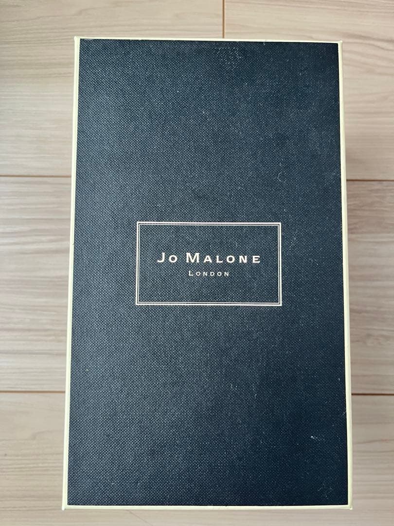 新品未使用JO MALONE イングリッシュペア& フリージア ボディクリーム イングリッシュ ペアー ＆ フリージア ボディ ＆ ハンド ローション