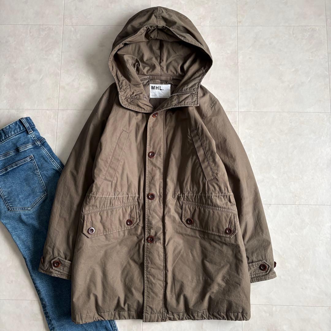 MHL. コットンシェル フードダウンロングコート 茶 II 中綿防寒