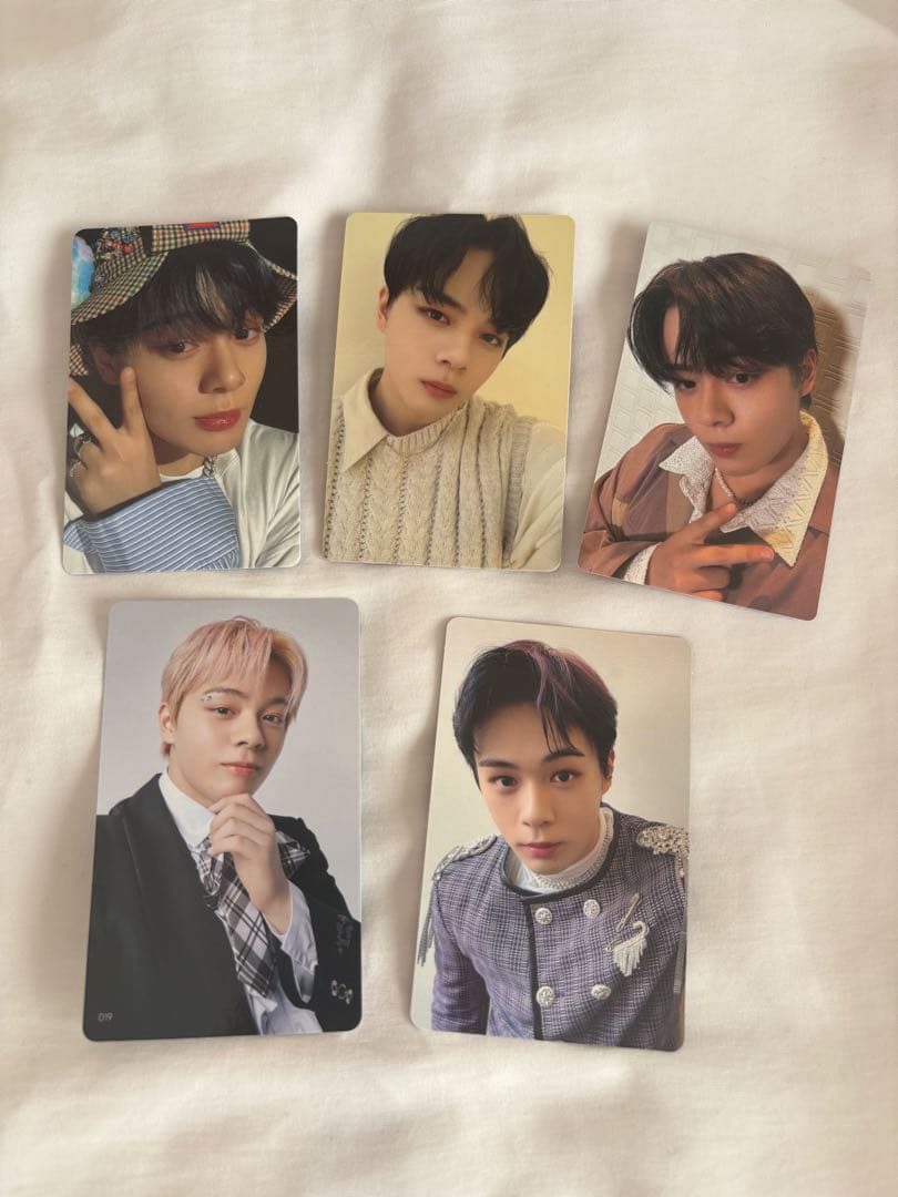 JO1 鶴房汐恩 トレカ まとめ売り - メルカリ