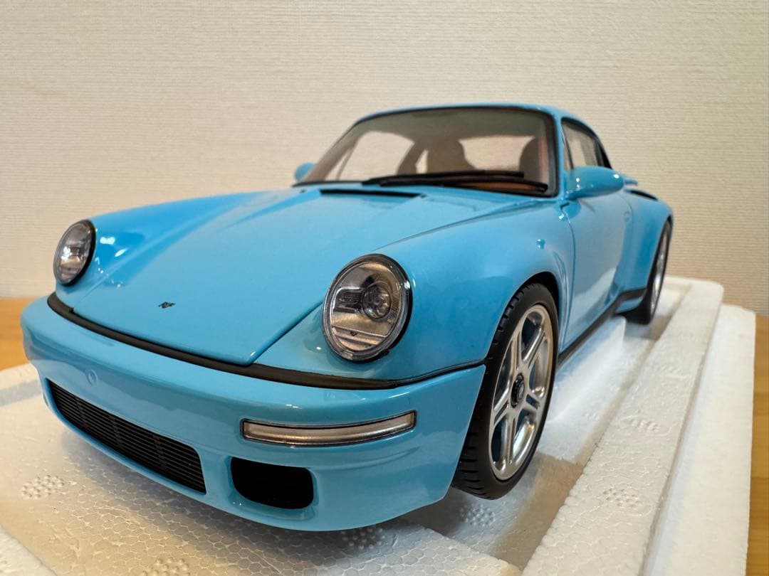 【ALMOST REAL】限定504台 RUF CTR 2017 Blue