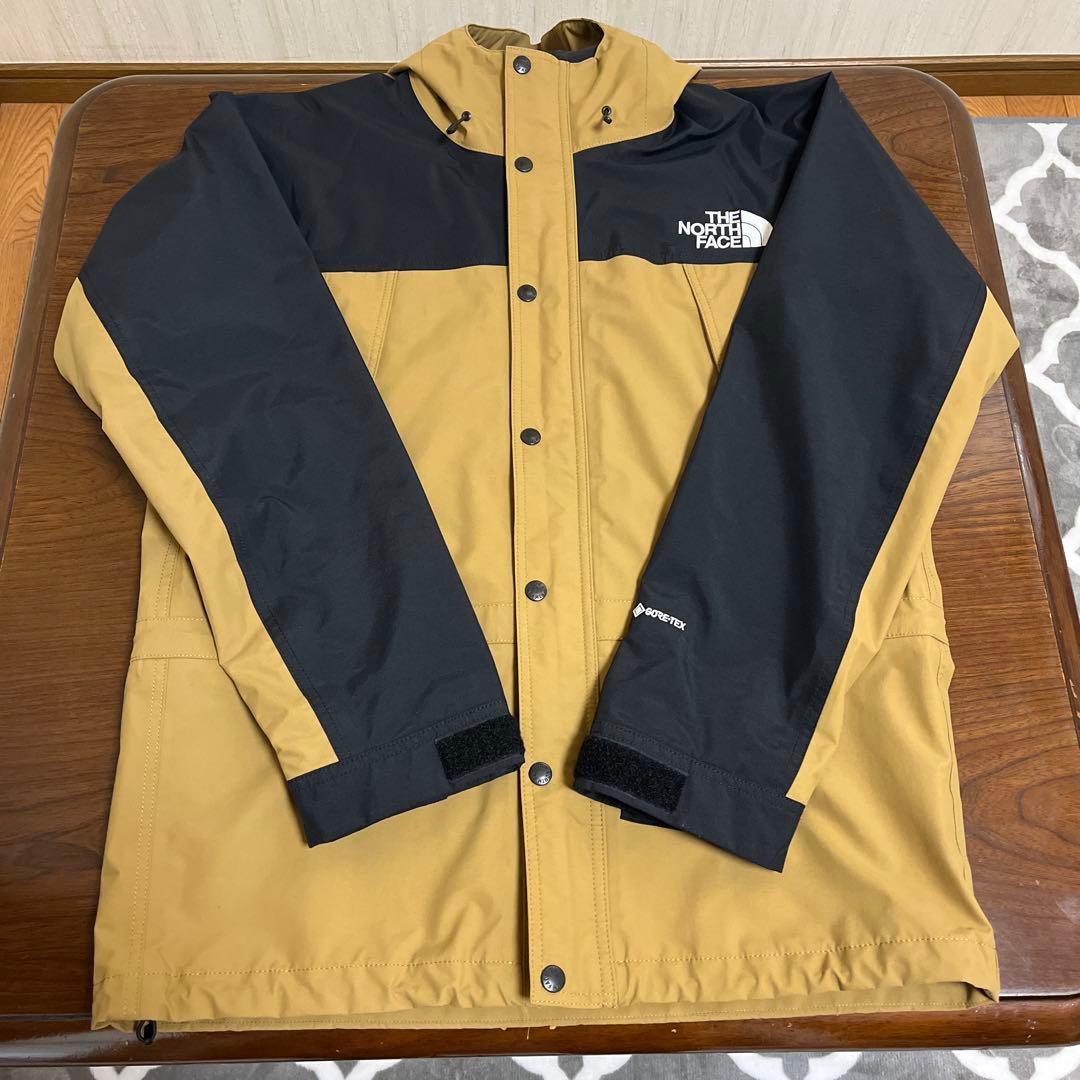 THE NORTH FACE マウンテンライトジャケット黒/ベージュ[美品］