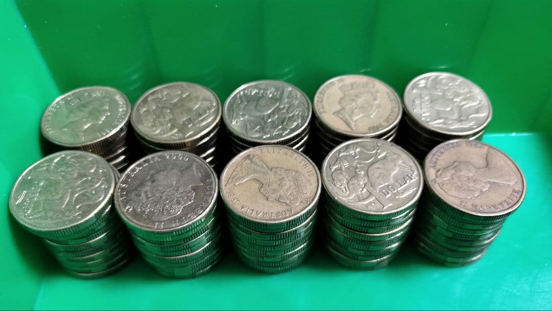 ★専用★　外国貨幣　オーストラリア1ドル　100枚　100AUD オーストラリアドル(AUD) 100ドル紙幣の価格・金額（買取）ならJ