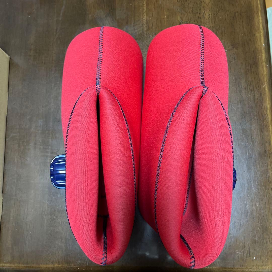 赤いネオプレン湯たんぽ