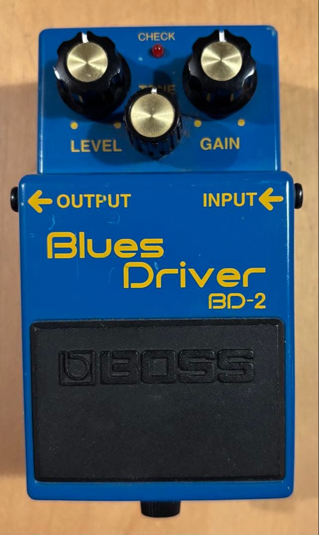 初年度 1995年　BOSS BD-2 AHシリアル