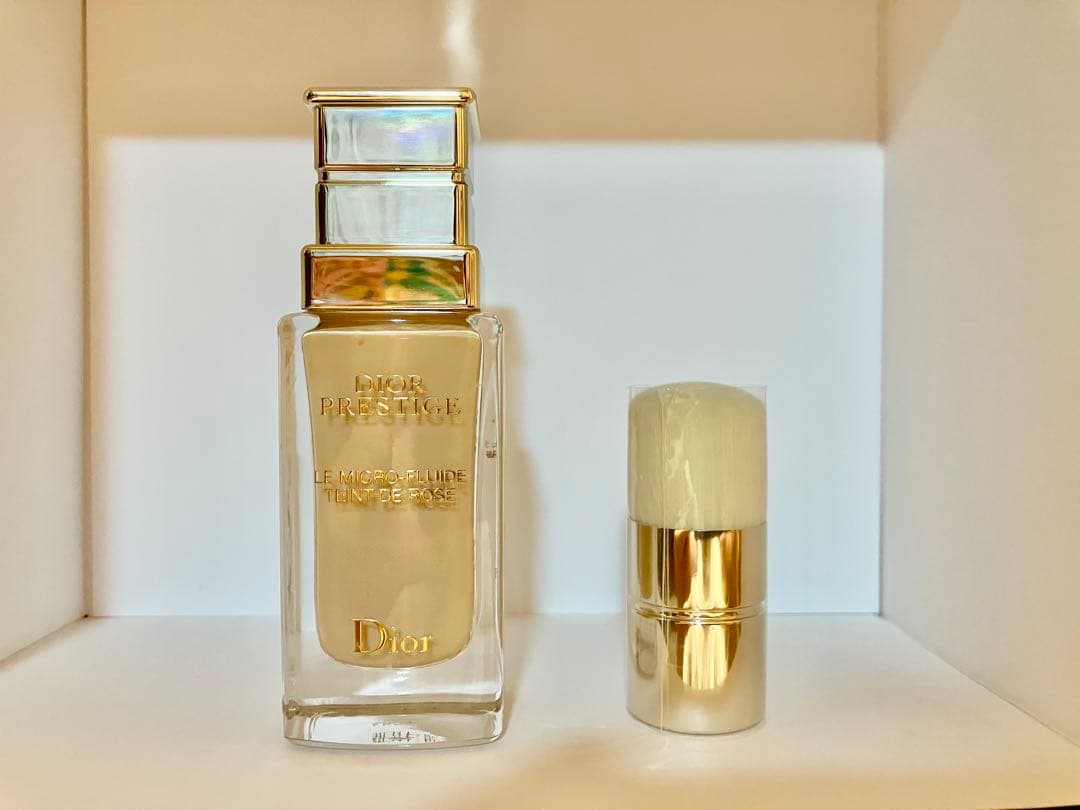 ディオール プレステージ ル フルイド タン ドゥ　ローズ　1N(010)