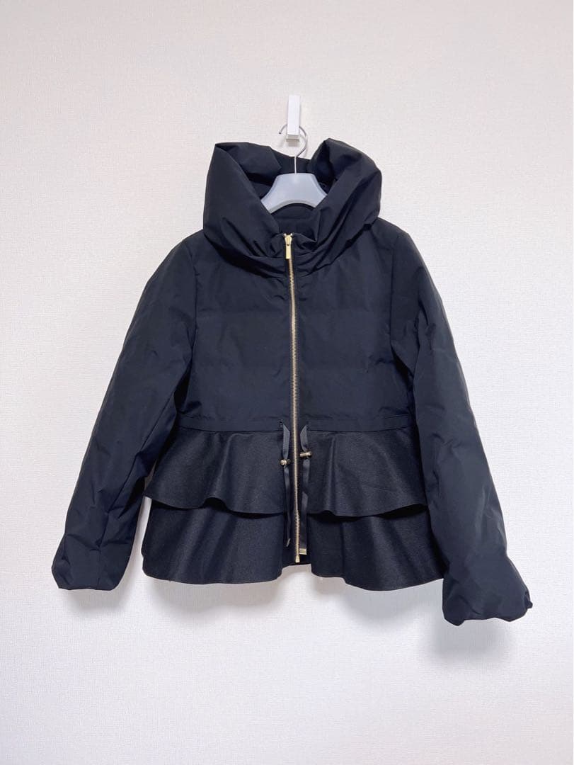 完売品　フェンネル フレアペプラムダウンコート　ヤマダヤ　黒