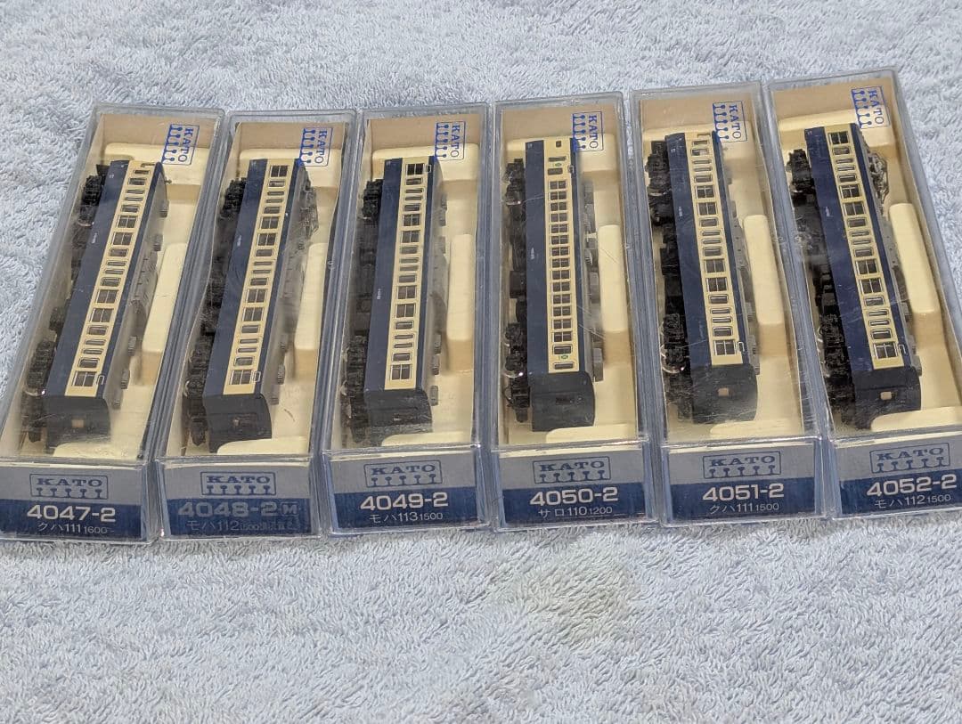 KATO　113系　近郊型電車 横須賀色　6両セット　Nゲージ　モータ車付き