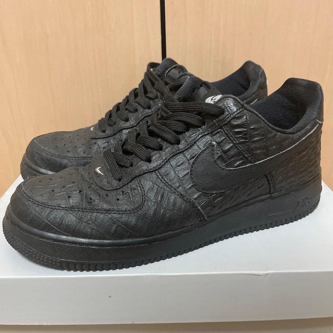 NIKE AIR FORCE 1 07 LV8 crocodile black - メルカリ