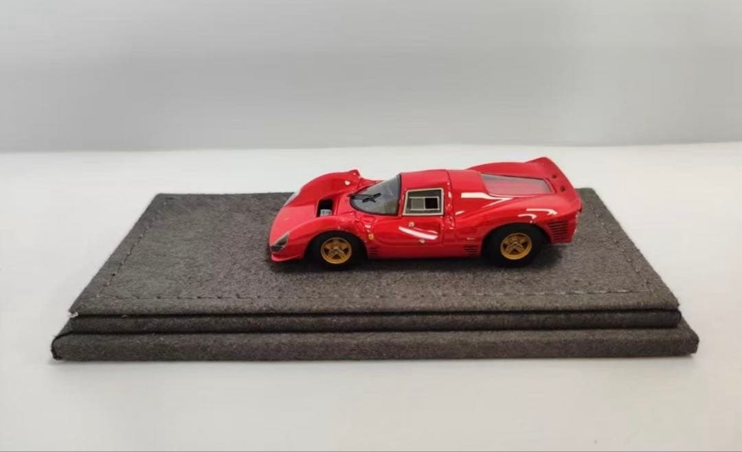 1/64 DMH フェラーリ 330 P4 1967年 デイトナ 赤