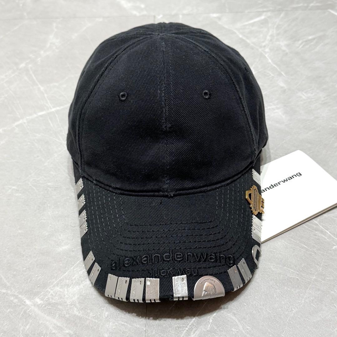ALEXANDER WANG】BLACK HARDWARE CAP - メルカリ