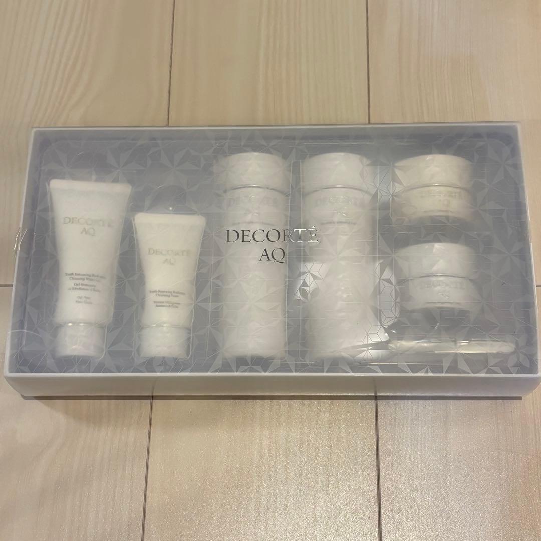 【新品未使用】コスメデコルテ AQ ブライト ラディアンズ コフレ Ⅰ