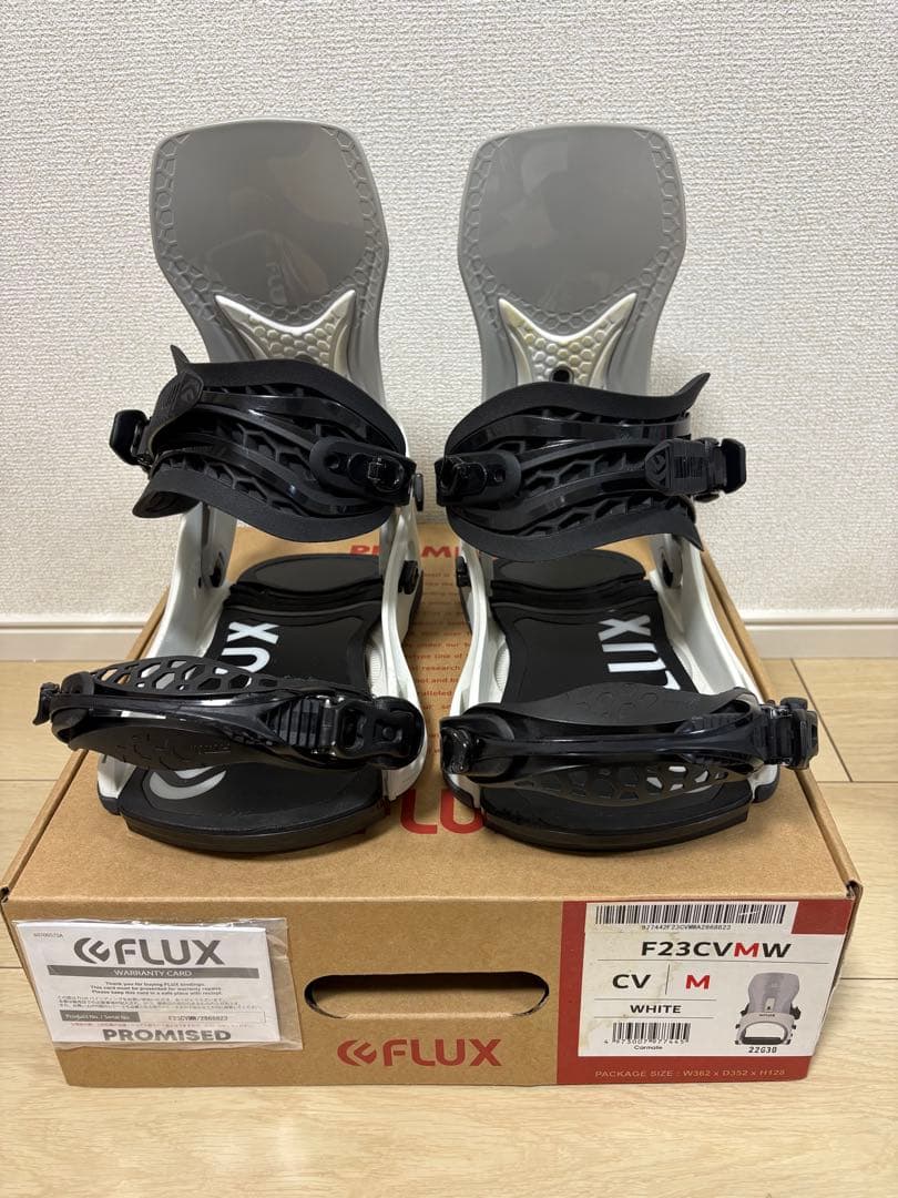 FLUX CV ホワイト Mサイズ スノーボード　ビンディング スノーボードバインディング ｜ DS | FLUX ONLINE STORE