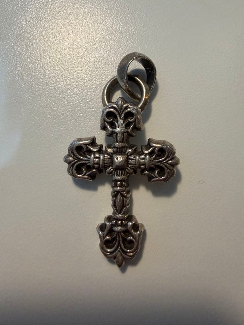 クロムハーツ　フィリグリークロスXSベイル CHROME HEARTS クロムハーツ フィリグリークロス XS ルビーカスタム