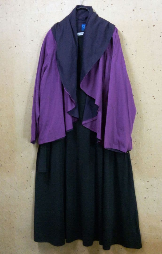 （取り置きです）未使用ヨーガンレールブルーレーベル2枚重ね羽織物