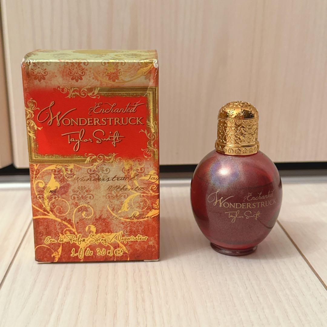 Taylor Swift香水　Wonderstruck Enchanted