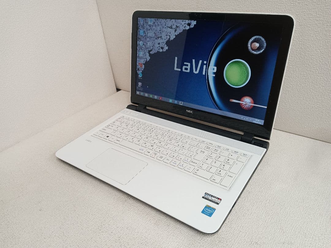 ∉ NEC LaVie PC-NS150AAW ストレージ無 16GB