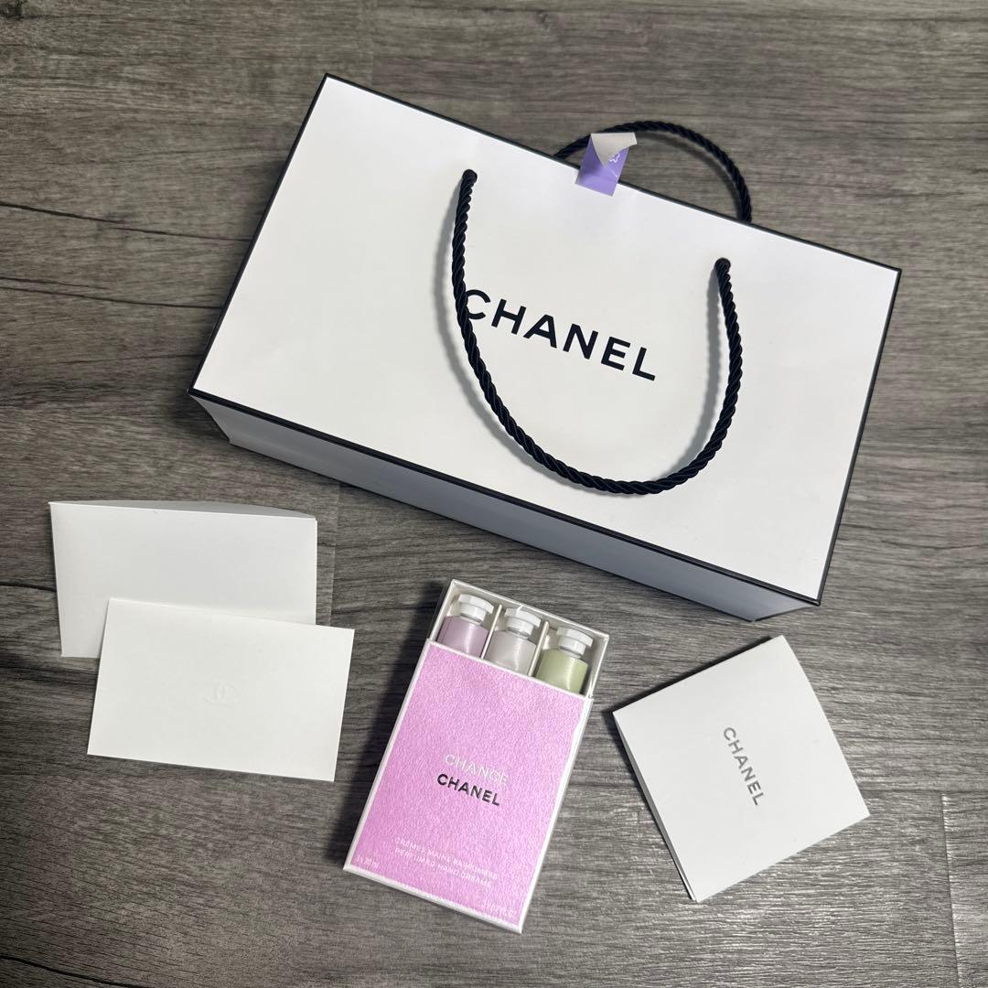 ●新品●CHANEL●チャンス●ハンドクリーム3本セット●紙袋カード●プレゼント シャネル チャンス オー タンドゥル ハンドクリーム 3本セット CHANEL