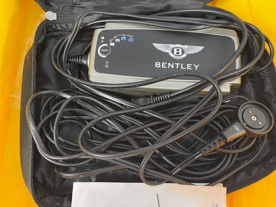 ベントレー・Bentley バッテリー充電器