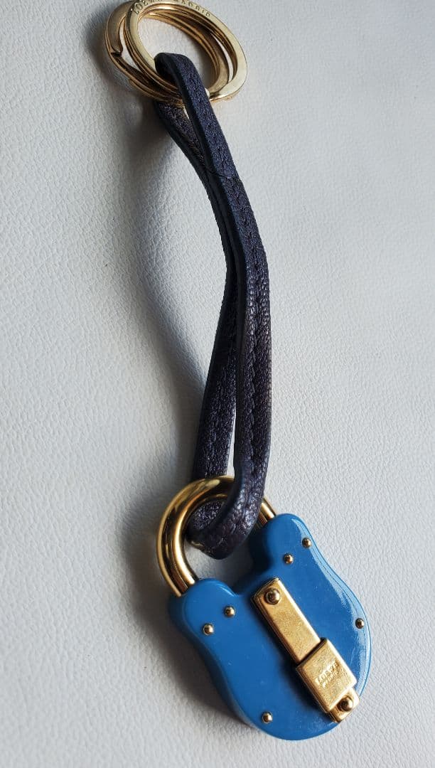 LOEWE ロエベ パドロック 南京錠 キーチャーム アクセサリー