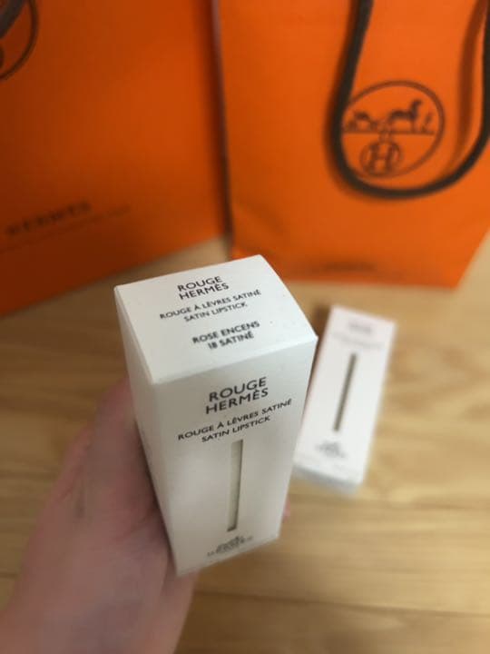 HERMES リップ　18番　大人気色
