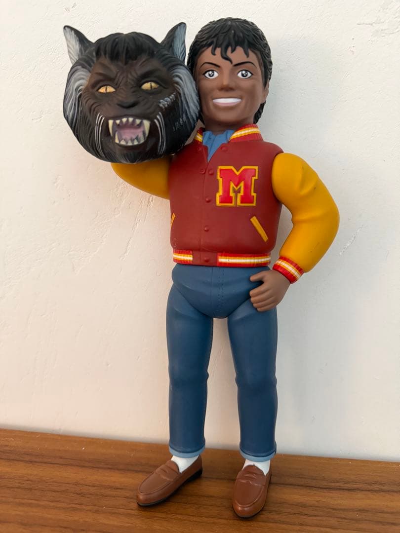 マイケル・ジャクソン人形 マルサン ソフトビニール製狼版 - メルカリ